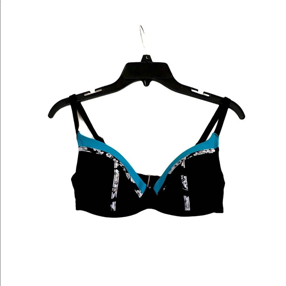 Mazu Swim bikin top
